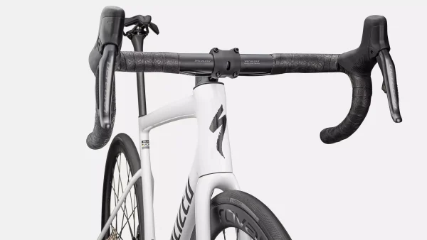 Specialized Tarmac SL8 Expert Shimano Ultegra Di2 Gloss White - Bilde 4
